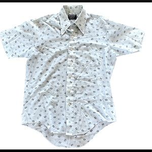 💥50% sale💥Vintage Gaddi short sleeve button down shirt size 15 1/2. E#330